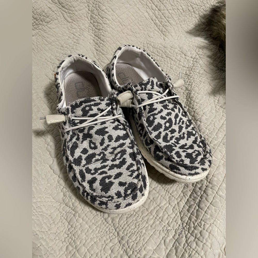 Wendy Woven Cheetah Gray Hey Dudes